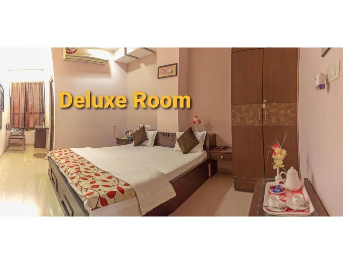 Hotel Shivam Fort View, Chittorgarh Ngoại thất bức ảnh